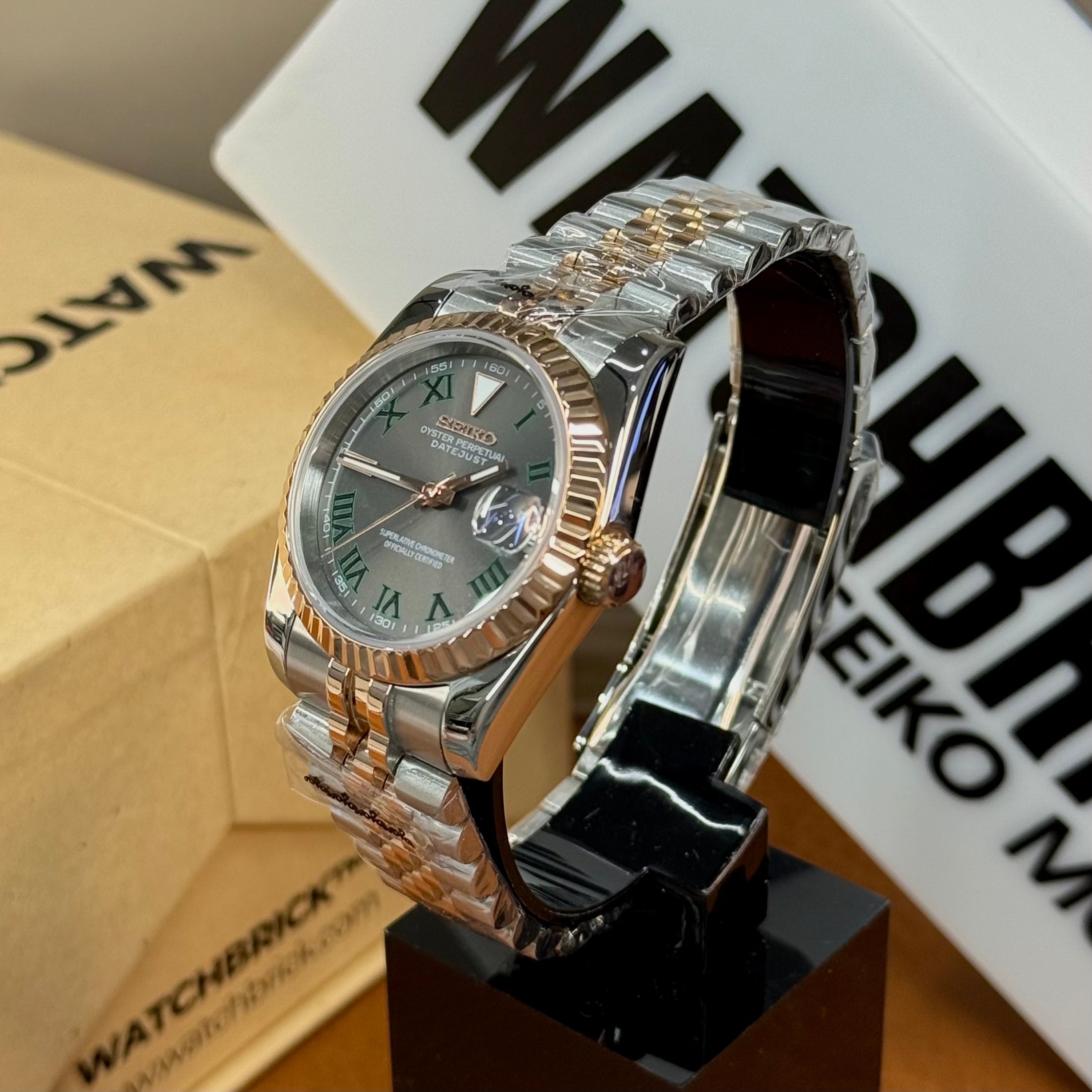 SEIKOJUST | Two-Tone Green Roman NH35