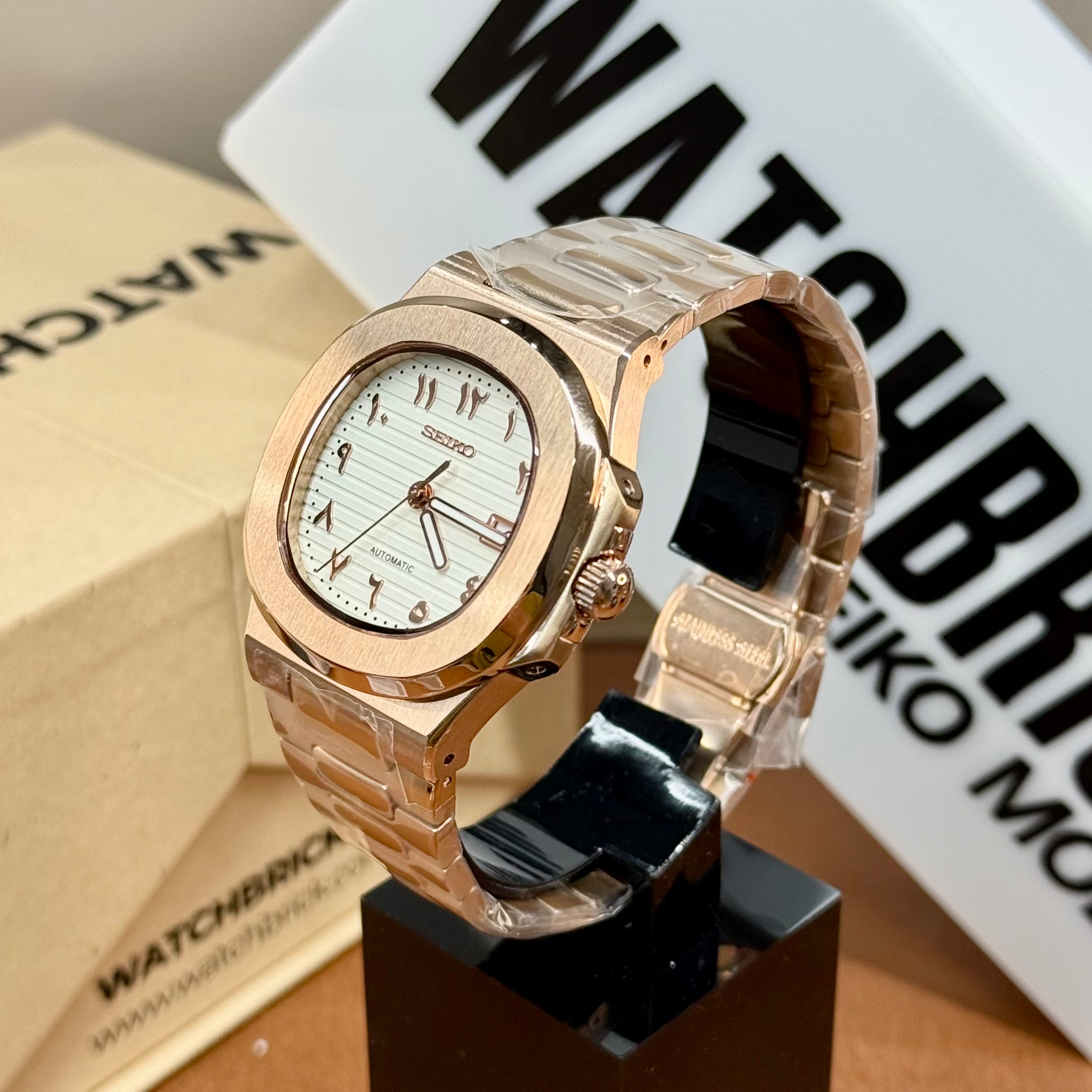 NAUTIKO | NH35 Rose Gold Arabic Dial