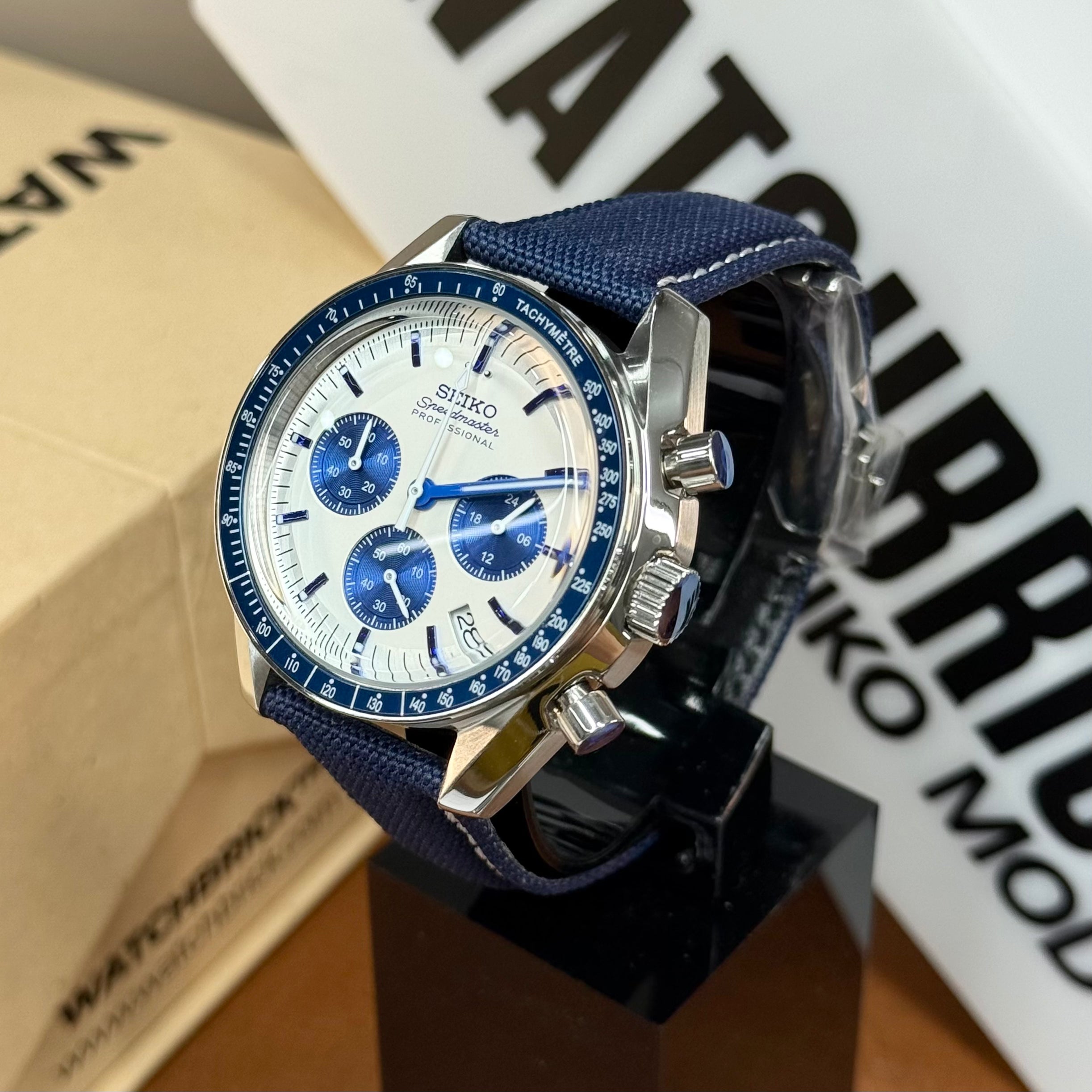 Speedmaster Moon Edition | VK63 Seiko Chronograph