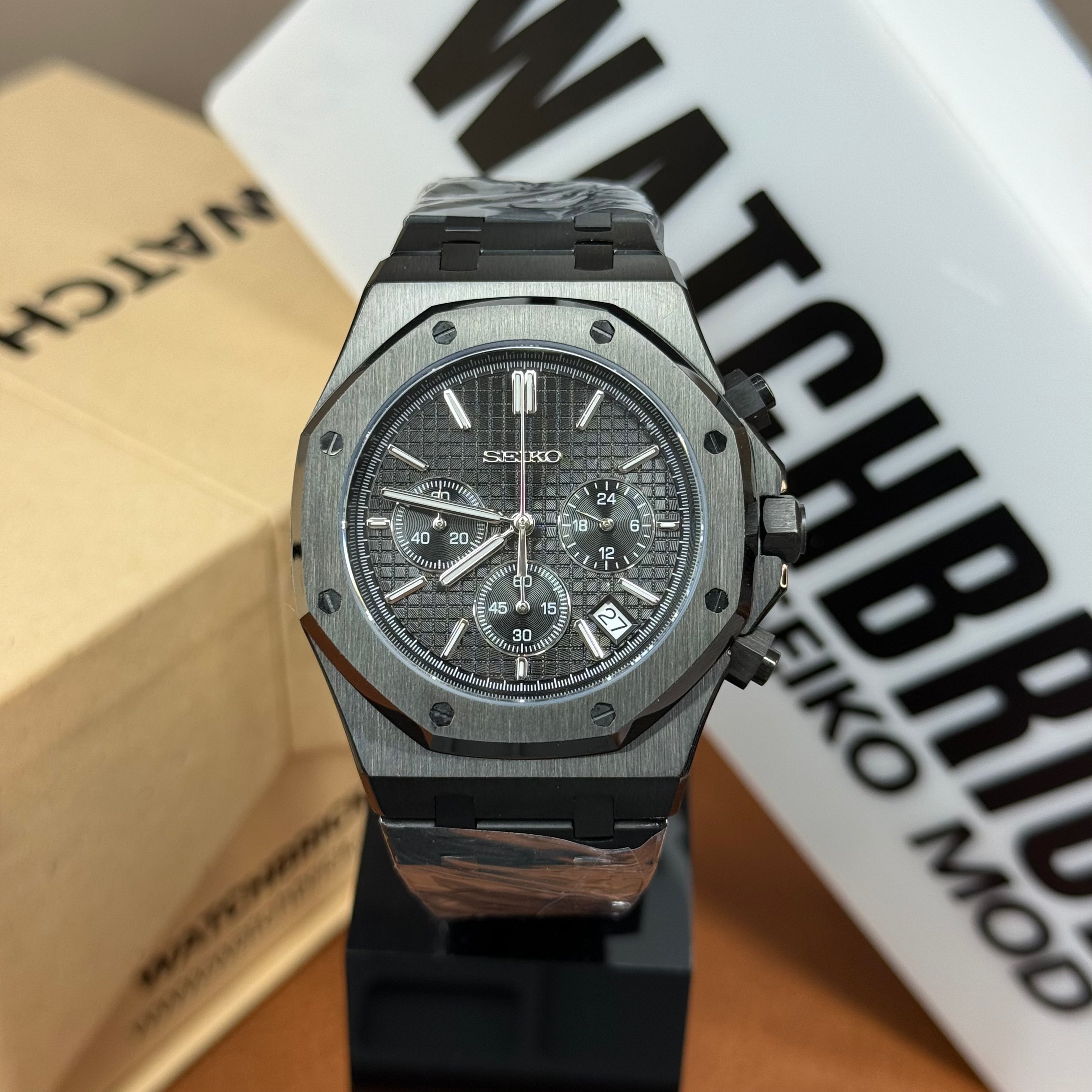SEIKOAK | Stealth Chronograph All-Black VK63