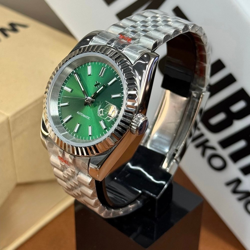 CLASSIC | Emerald Green NH35 - WATCH MODS