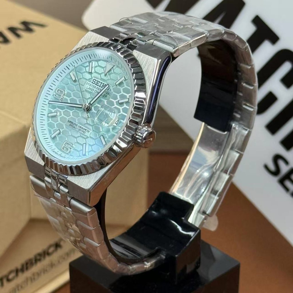 Seiko LandDweller – NH35 Ice Blue Honeycomb Dial - WATCHBRICK