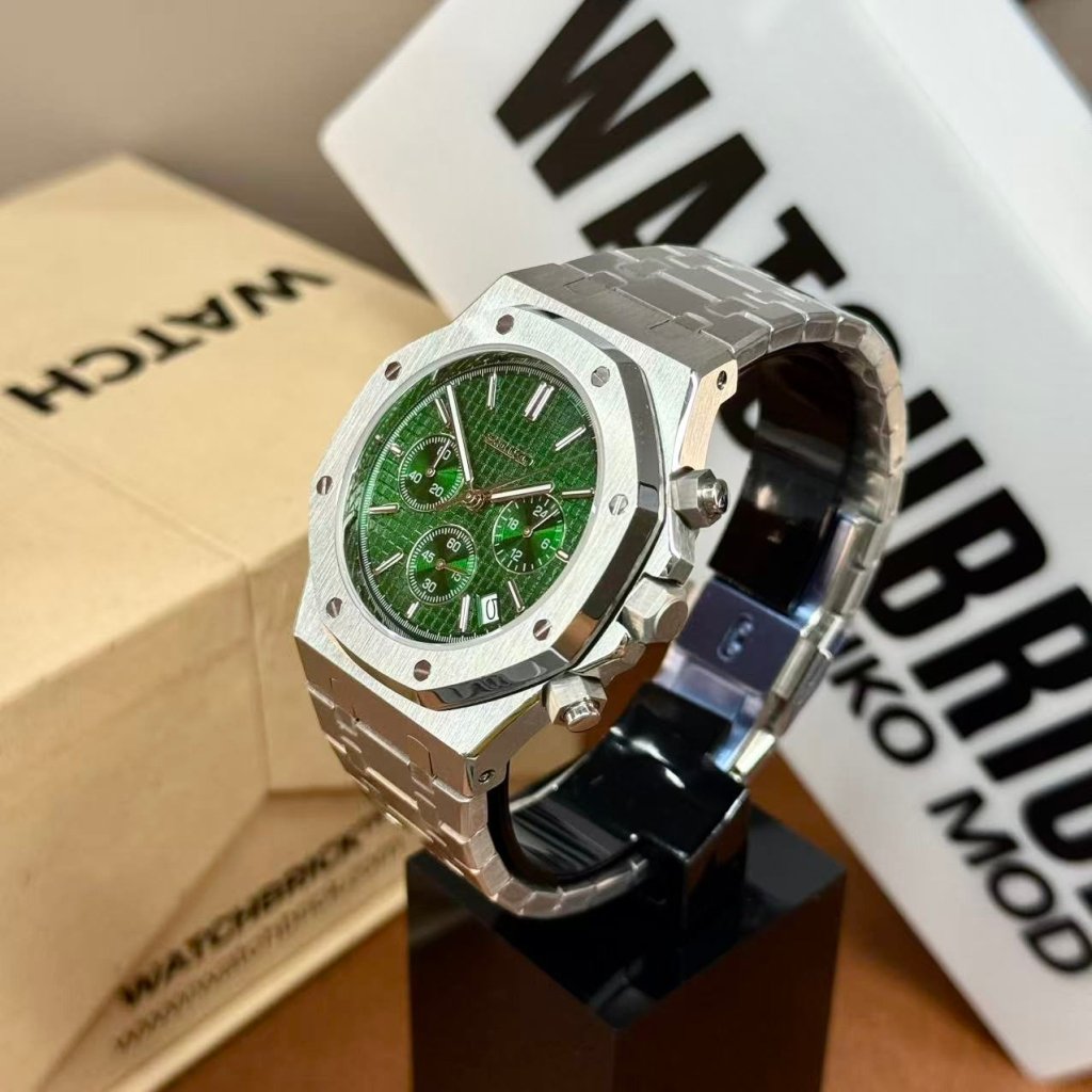 SEIKOAK | Green Chronograph VK63 - WATCHBRICK