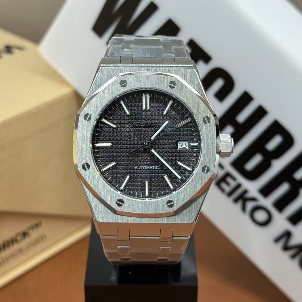 SEIKOAK | Monochrome NH35 - WATCHBRICK