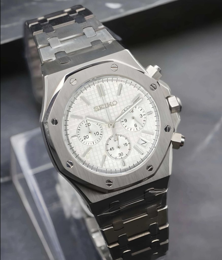 Silver Panda Chronograph – Seiko VK63 Mod - WATCHBRICK