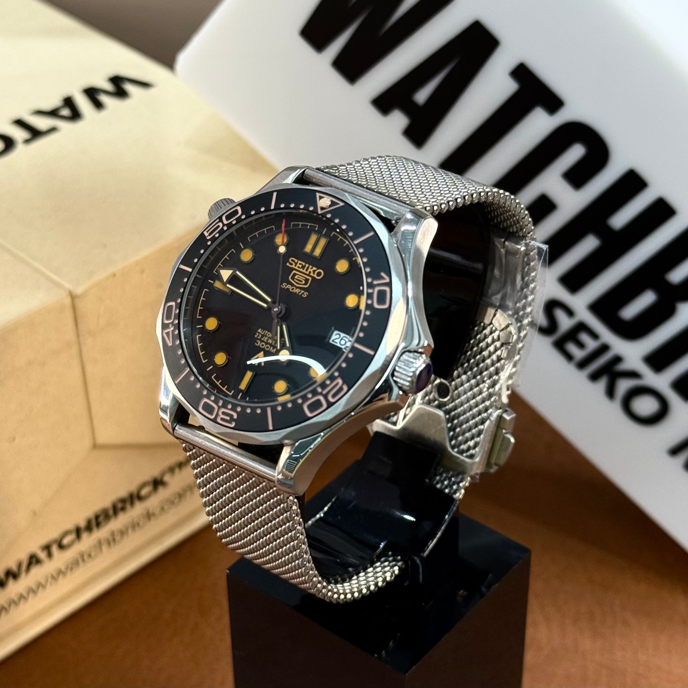 LIMITEDMOD | Bond Matte Black NH35