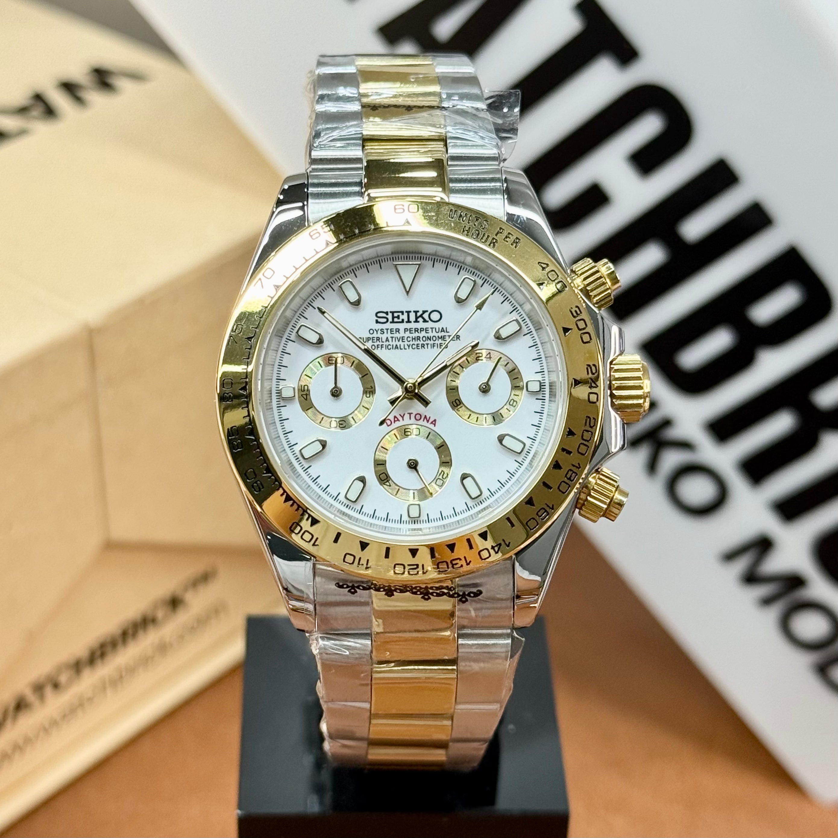 Gold Panda – Two-Tone VK63 Daytona Seiko Mod Chronograph