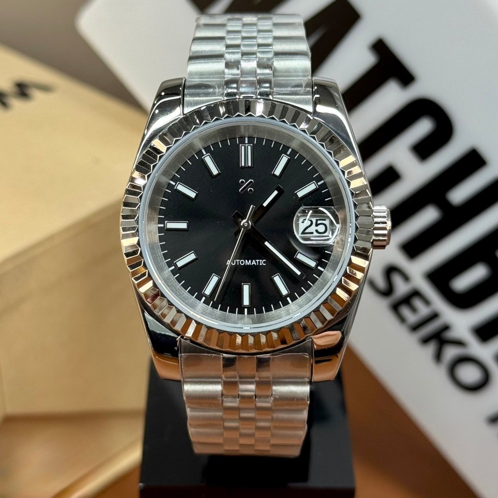 CLASSIC | Black Dial NH35 - WATCH MODS