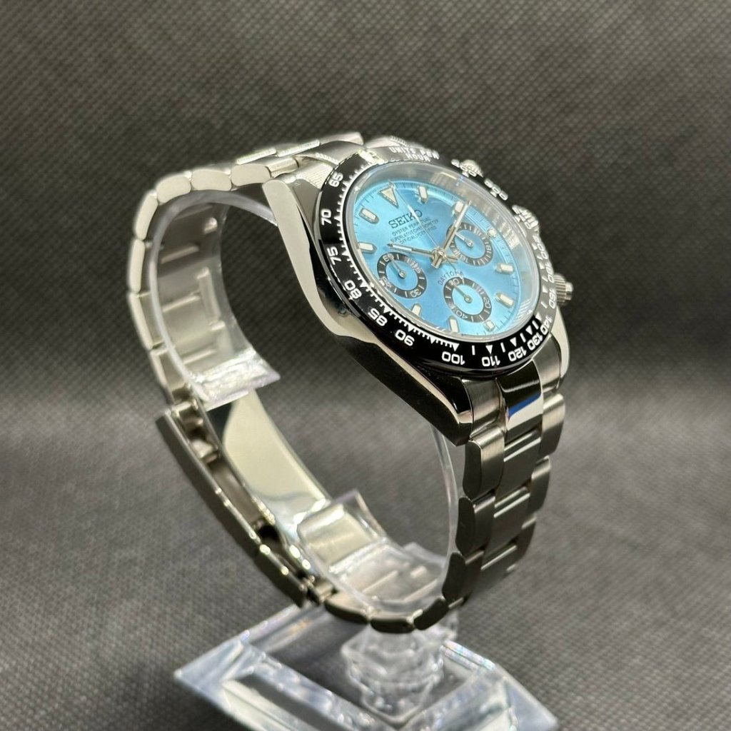 Daytona Mod – VK63 Seiko Chronograph (Ice Blue Panda) - WATCHBRICK