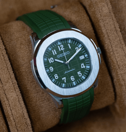Jungle Aquanaut – Seiko NH35 Mod - WATCHBRICK