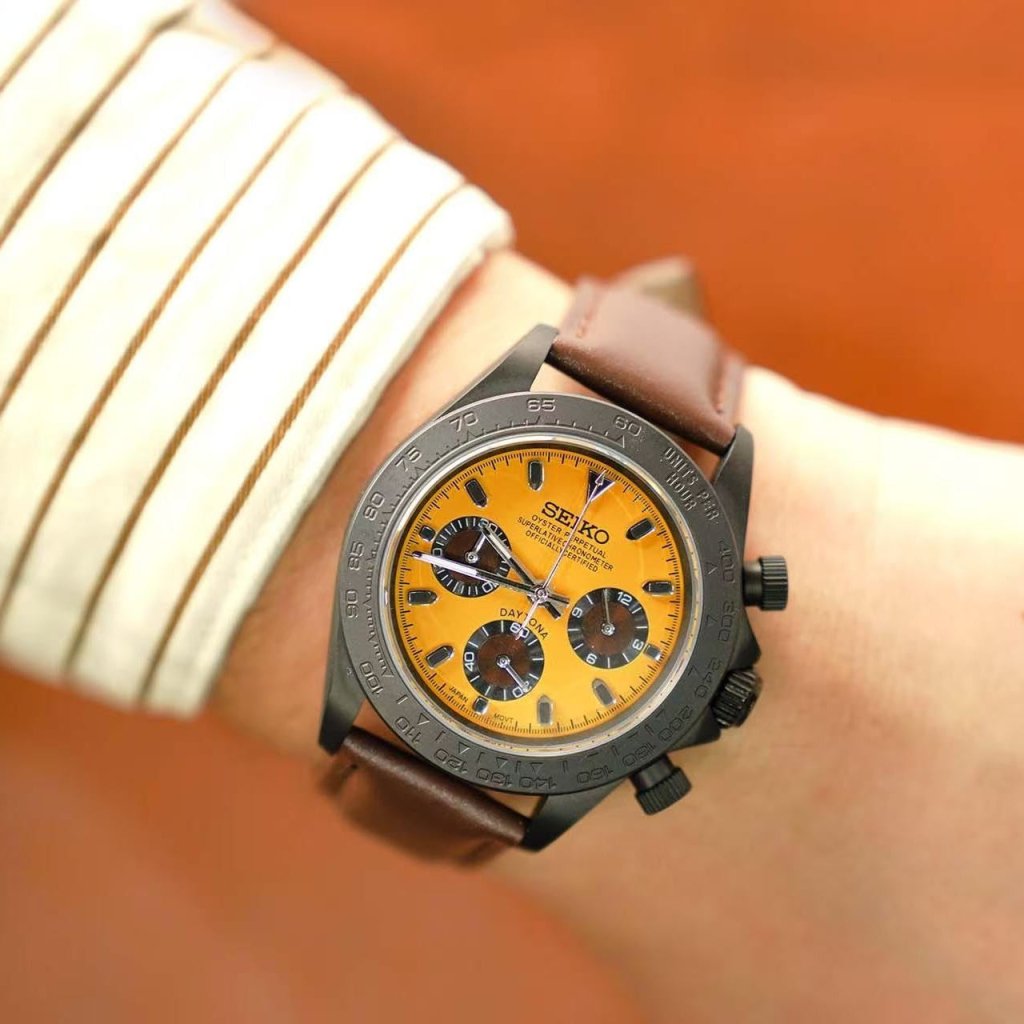 LIMITEDMOD | Bumblebee VK63 Chronograph - WATCHBRICK