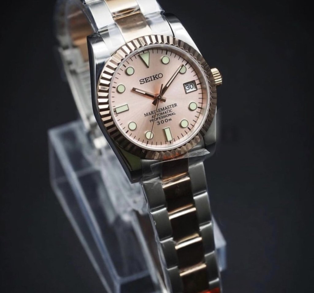 Peach Diver – Marinemaster Two - Tone NH35 Seiko Mod - WATCHBRICK