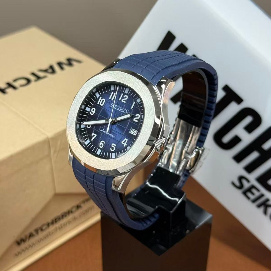 SEIKONAUT | Blue Grid NH35 Aquanaut - WATCHBRICK