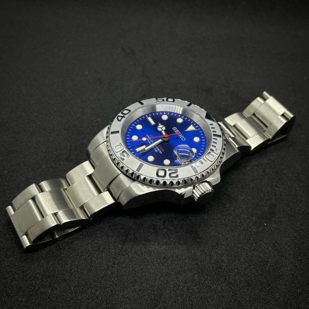 SEIKOYACHT | Blue Dial & Silver Bezel - WATCHBRICK