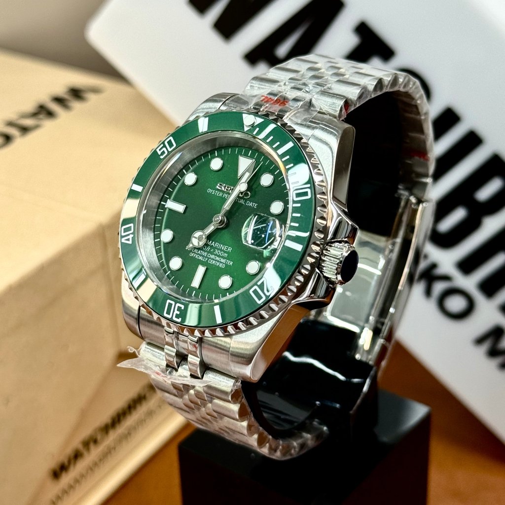 SUBMOD | Hulk NH35 Green Dial - WATCHBRICK