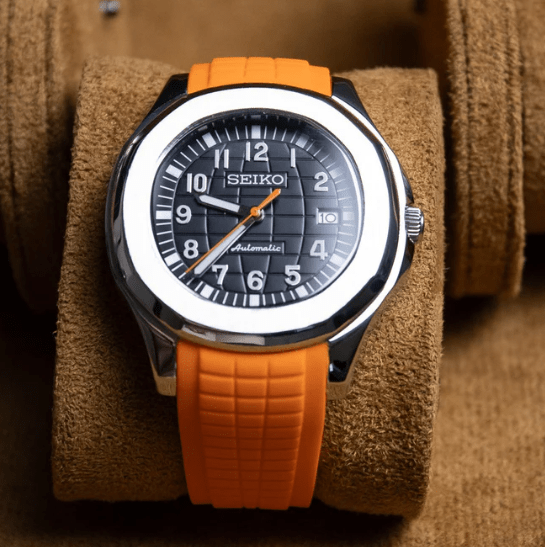 Volcano Aquanaut – Seiko NH35 Mod - WATCHBRICK